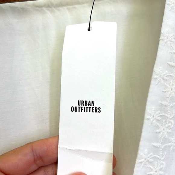 Urban Outfitters - NWT Alanis Ivory Embroidered Tie Long Sleeve Crop Size Small - Picture 10 of 14